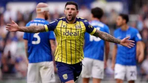 West Brom march to Championship summit with 3-0 win over Portsmouth