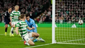 Alistair Johnston scores again as Celtic eventually break down stubborn Dundee