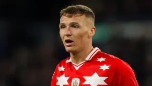 Bradford hit back to beat Gillingham for third win on the spin