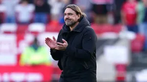 Daniel Farke rues missed chances as Leeds take a point on the road