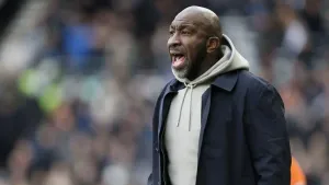 Darren Moore hails ‘mentality change’ from Port Vale fans as winning run goes on