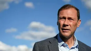 Duncan Ferguson working for free amid Inverness financial crisis