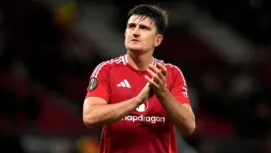 Everyone piles on – Harry Maguire calls for Man Utd to stick together