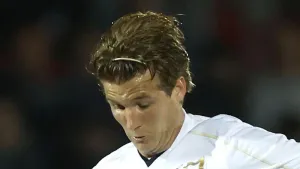 Five-star MK Dons thrash Harrogate