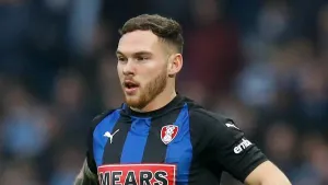 Jon Taylor claims winner as Salford beat fellow strugglers Swindon