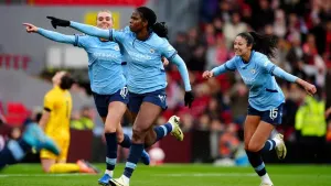 Khadija Shaw at the double as Man City hit back to beat Liverpool at the death