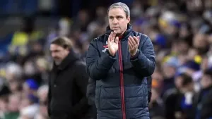 Michael Duff urges Huddersfield to maintain home form