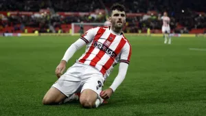 Tom Cannon fires in four goals as Stoke hit Portsmouth for six