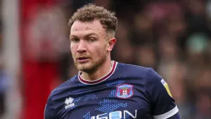 Ben Barclay bags late winner for Carlisle at Salford