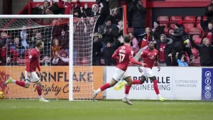 Crewe up to second after beating Notts County