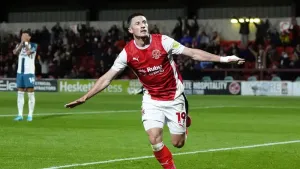 Early Ronan Coughlan penalty helps Fleetwood beat Bradford to end winless run
