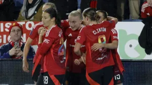Elisabeth Terland and Celin Bizet score in Manchester United’s win at Leicester