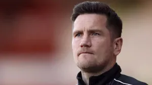 Lee Bell says Crewe ‘slightly disappointed’ not to beat 10-man Port Vale