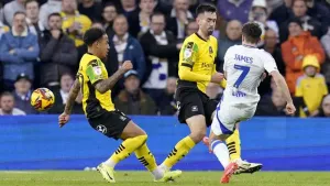 Leeds ease past Plymouth to underline promotion credentials