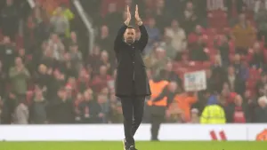 Man Utd see off Leicester in Ruud van Nistelrooy’s final game as interim manager