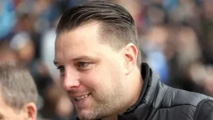 Mark Bonner ‘buzzing’ as Gillingham beat leaders to end their wait for a win