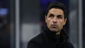 Mikel Arteta says Arsenal need to be near-perfect to catch leaders Liverpool