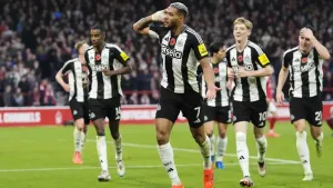 Newcastle stage second-half comeback to ease past high-flying Forest