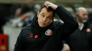 Regis Le Bris staying positive after Sunderland held to fifth successive draw