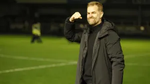 Simon Weaver hails Harrogate for stealing spotlight from Wrexham on FA Cup stage