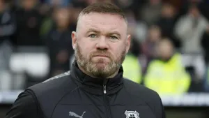 Wayne Rooney hails professional Plymouth performance at former club Derby