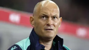 Alex Neil returns to the Championship by taking Millwall job