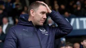 Dave Challinor criticises second-half performance as Stockport lose at Stevenage