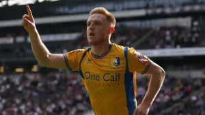 Davis Keillor-Dunn nets winner as Barnsley claim comeback at Exeter