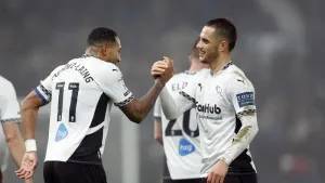 Jerry Yates ends scoreless run as Derby beat managerless West Brom