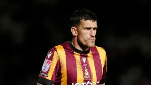 Managers praise quality of Bradford’s Andy Cook after he reaches 100 EFL goals