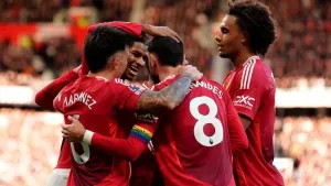 Marcus Rashford and Joshua Zirkzee hit doubles as Man Utd crush Everton