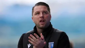Mark Bonner hails ‘brilliant’ effort as Gillingham see off MK Dons