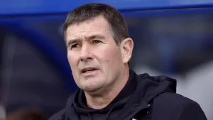 Nigel Clough insists Mansfield will not get downbeat despite fifth straight loss