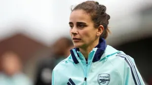 Renee Slegers urges Arsenal to keep focus amid fine run of form
