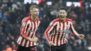 Tom Watson scores late winner as Sunderland come from behind to beat Stoke