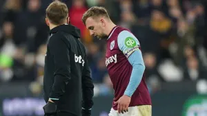 West Ham captain Jarrod Bowen facing spell on sidelines with fractured left foot
