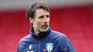 Danny Cowley hails resolute display from Colchester in win at Bromley