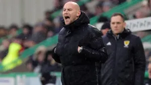 David Gray urges Hibernian to ‘push on’ as revival continues