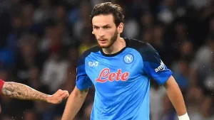Georgia star Khvicha Kvaratskhelia tells Napoli he wants to leave club