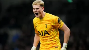 I am happy – Antonin Kinsky could not have dreamed of a better Tottenham debut