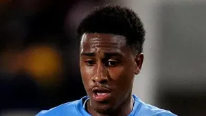 Leyton Orient hold their nerve in shoot-out to seal tie against Manchester City