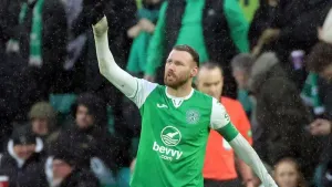 Martin Boyle nets twice as Hibernian see off Clydebank