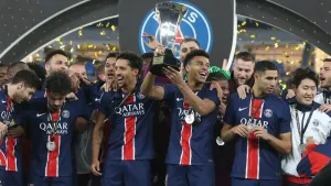 Ousmane Dembele strikes late as Paris St Germain win Trophee des Champions