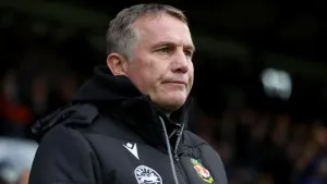 Phil Parkinson accuses Wrexham of lacking desire in home defeat by Stevenage