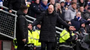 Philippe Clement plans to appeal stoppage-time red card for Mohamed Diomande