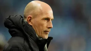 Rangers beat Aberdeen to lift pressure on boss Philippe Clement