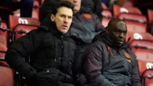 Shaun Goater urges caution as Aston Villa face out-of-sorts Manchester City