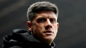 Alex Revell fumes at ‘unacceptable’ Stevenage display
