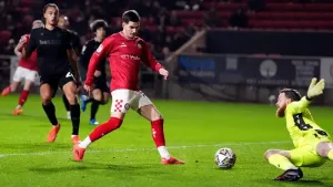 Anis Mehmeti’s double gives play-off chasing Bristol City win over Stoke