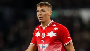 Bradford earn a point at Newport despite Jack Shepherd’s early red card